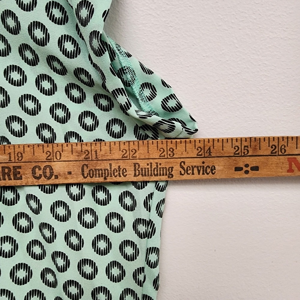 Pleione Mint Green Black Geometric Circle Print Split Neck Blouse XL 54494 - Picture 6 of 7